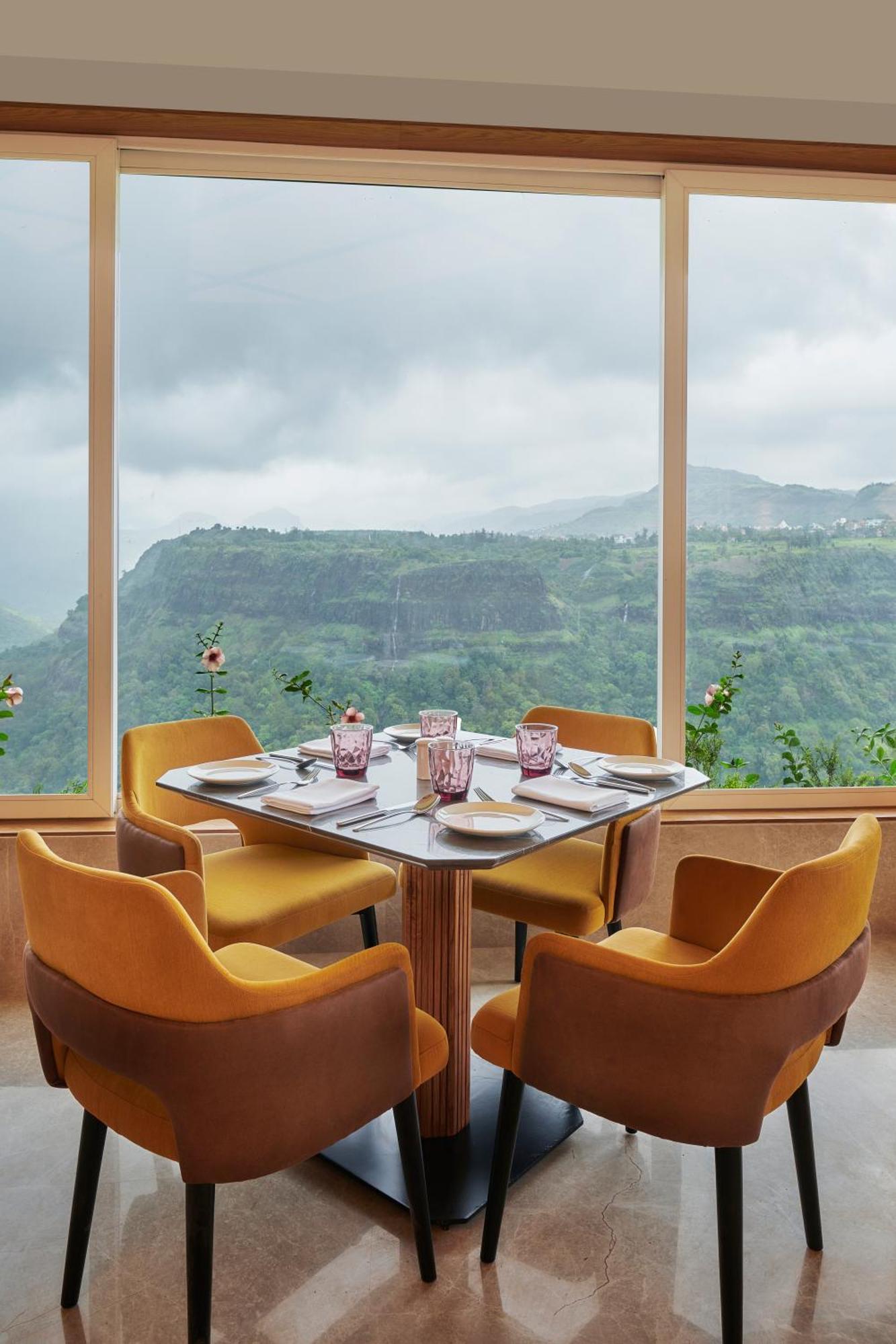 The Dukes Retreat Khandala Lonavala Luaran gambar