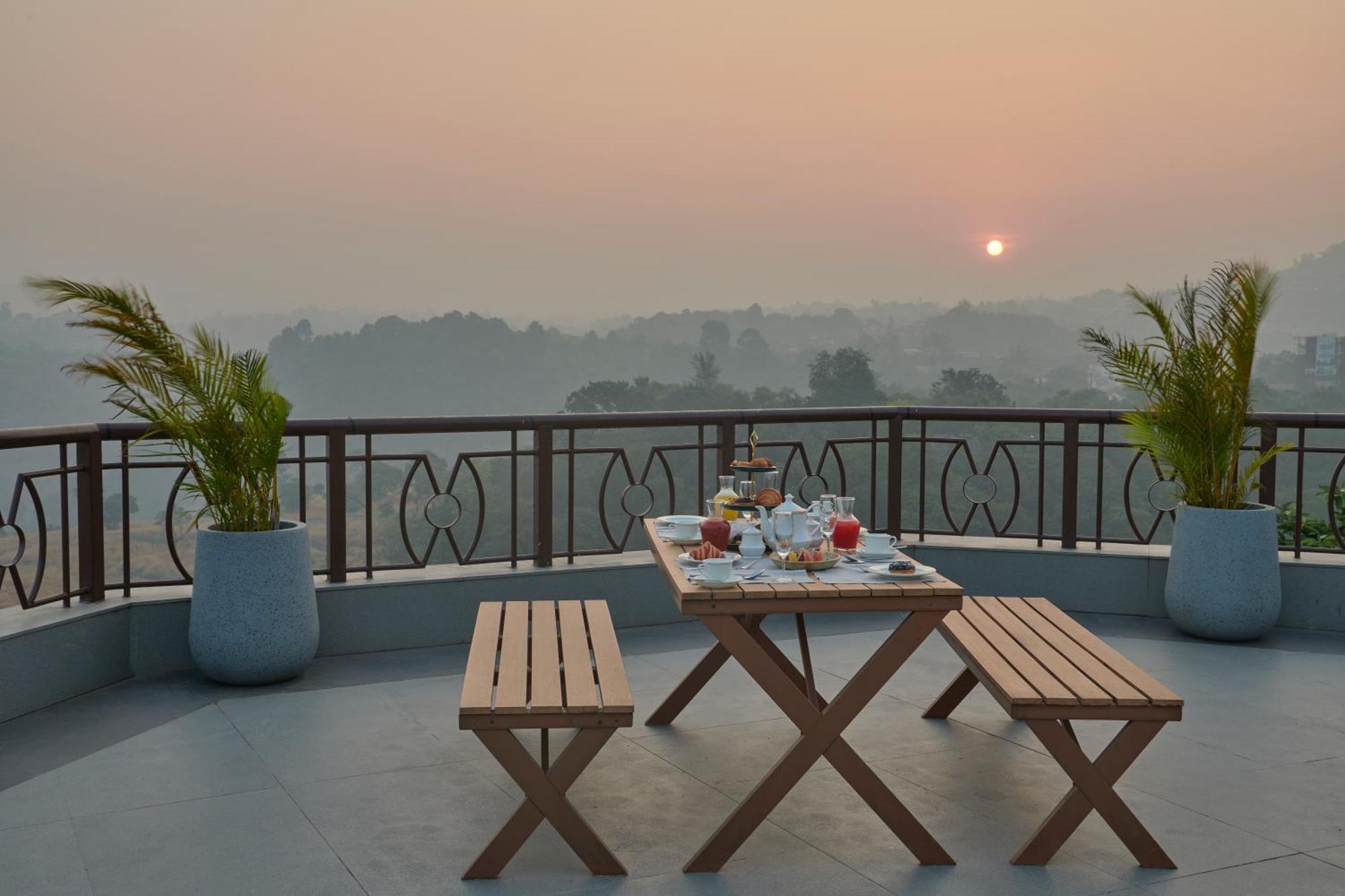 The Dukes Retreat Khandala Lonavala Luaran gambar